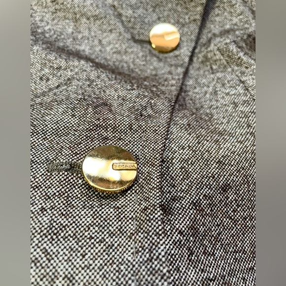 Escada Silk Wool Asymmetrical Blazer EU 36 Gold Button Taupe - Picture 3 of 7